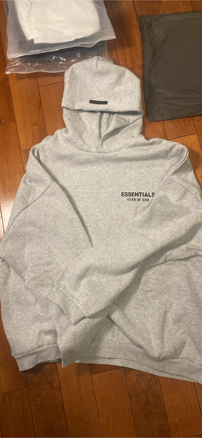 ESSENTIALS Fear of God Grey Hoodie - photo 2