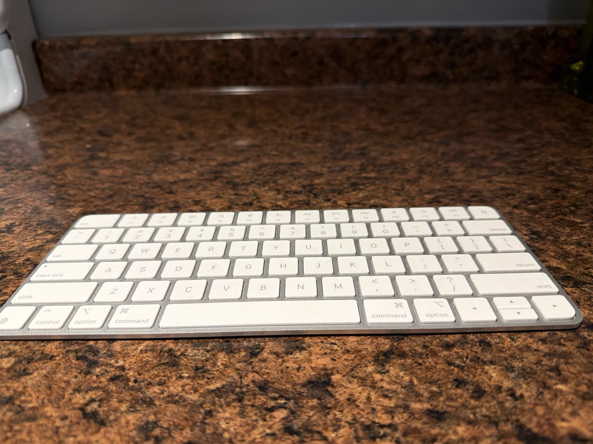 Apple Magic Keyboard - photo 3