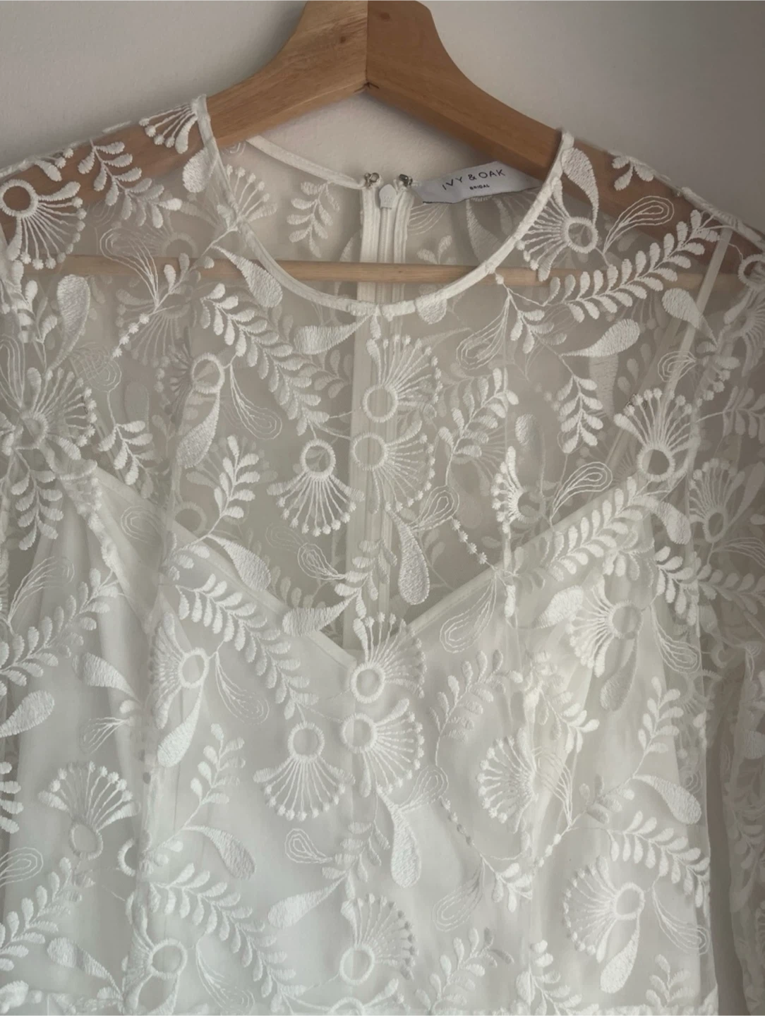 Bridal Two-Piece Embroidered Overlay Wedding Dress size 8 - photo 4