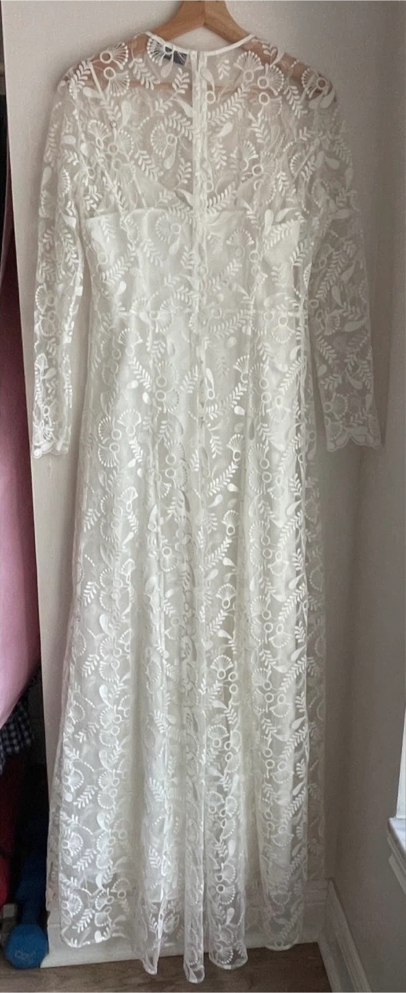 Bridal Two-Piece Embroidered Overlay Wedding Dress size 8 - photo 5