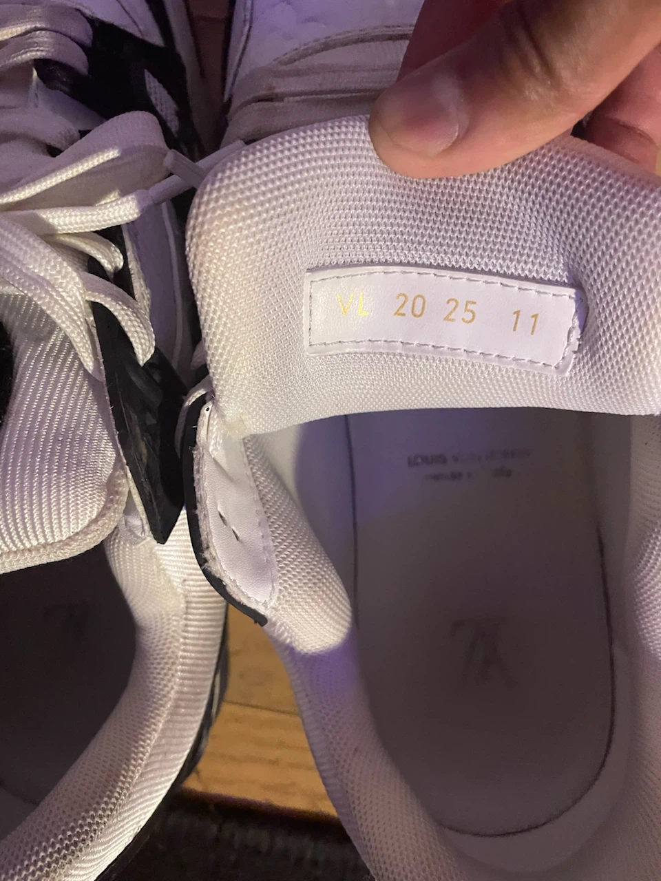 Louis Vuitton Sneakers - photo 4