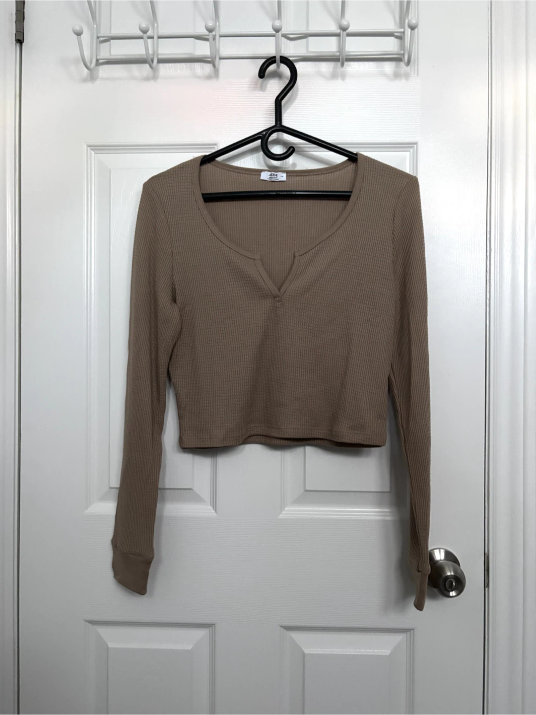 *BRAND NEW* Beige Crop Top Longsleeve