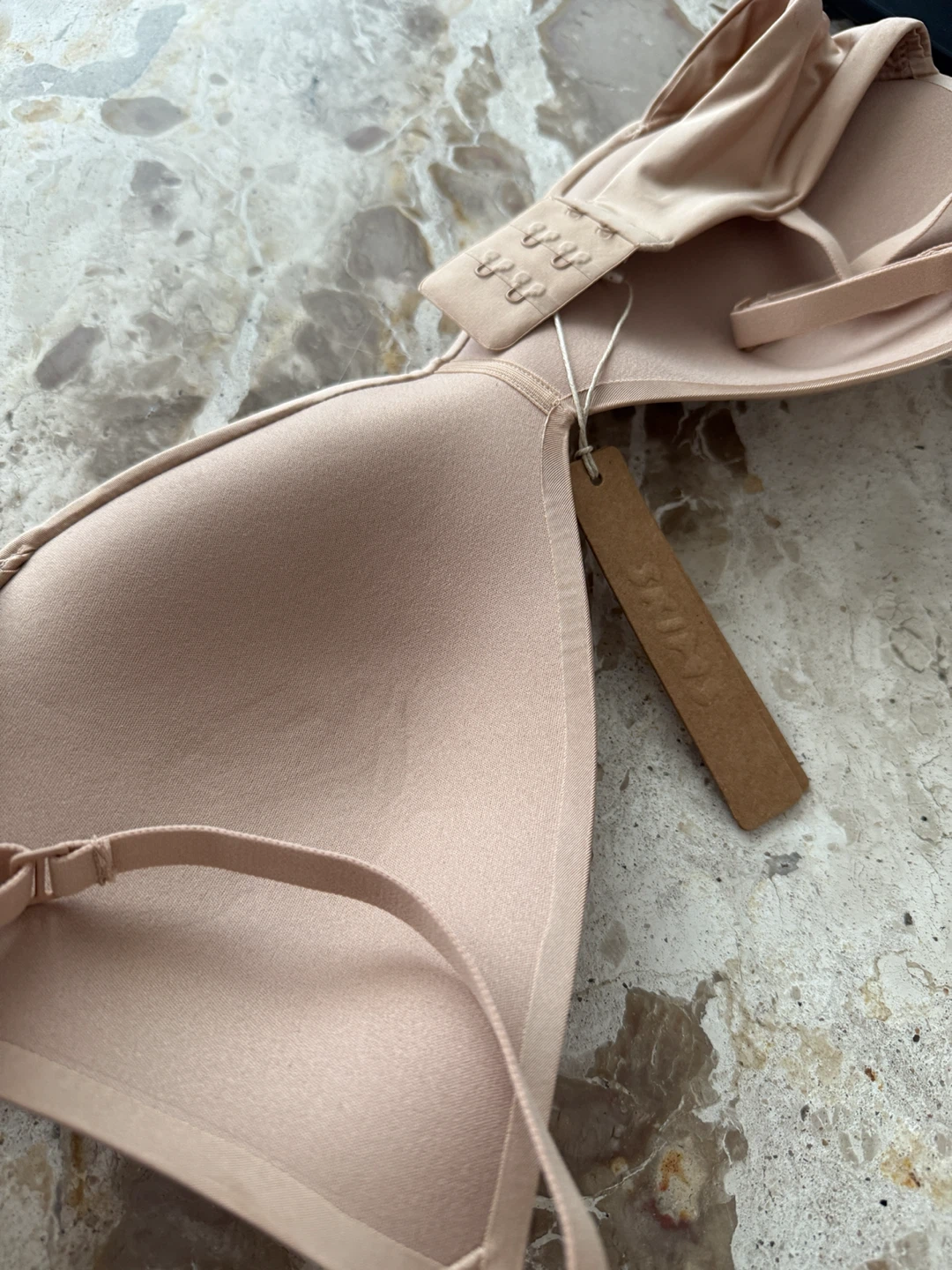 SKIMS Wireless Form Nude Bra - Size M/34D - photo 5