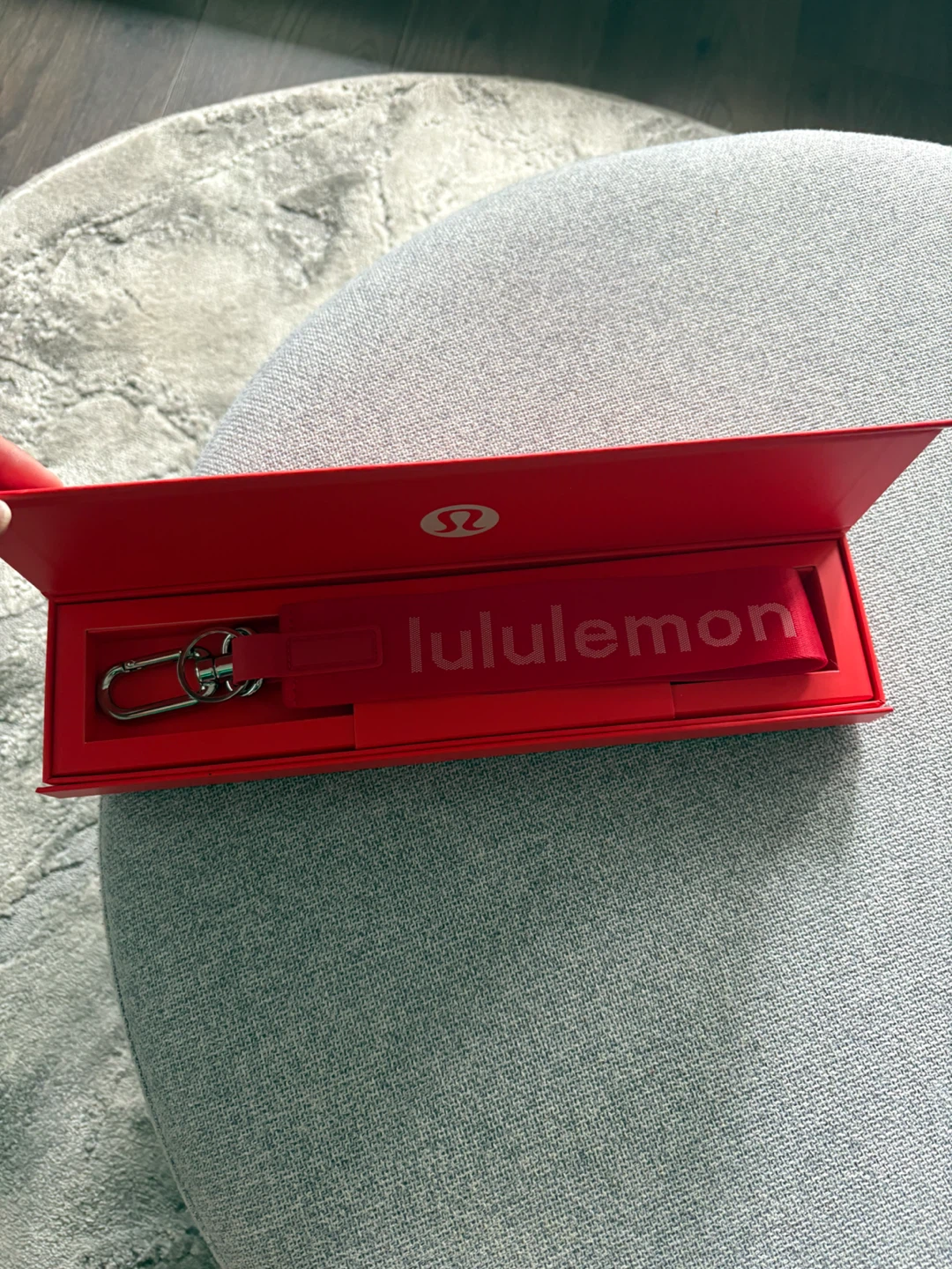 Lululemon key chain - photo 2