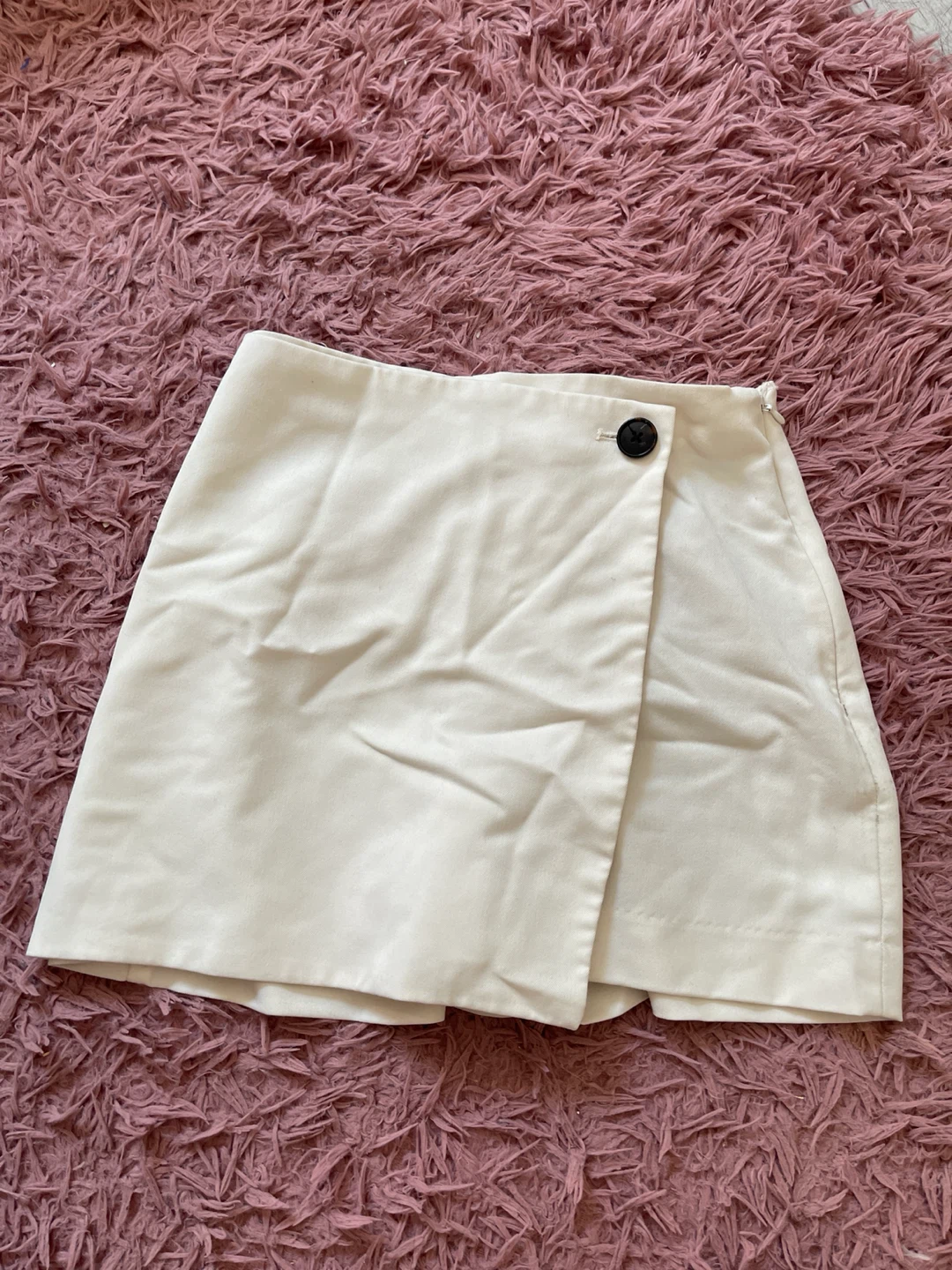 H&M White Wrap Skirt Size US 2