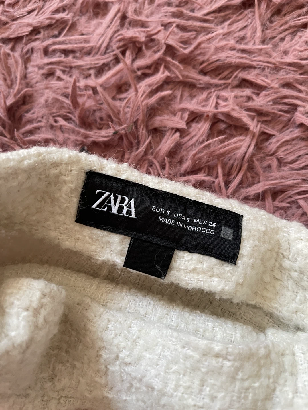 Zara White Textured Mini Skirt Size S - photo 2