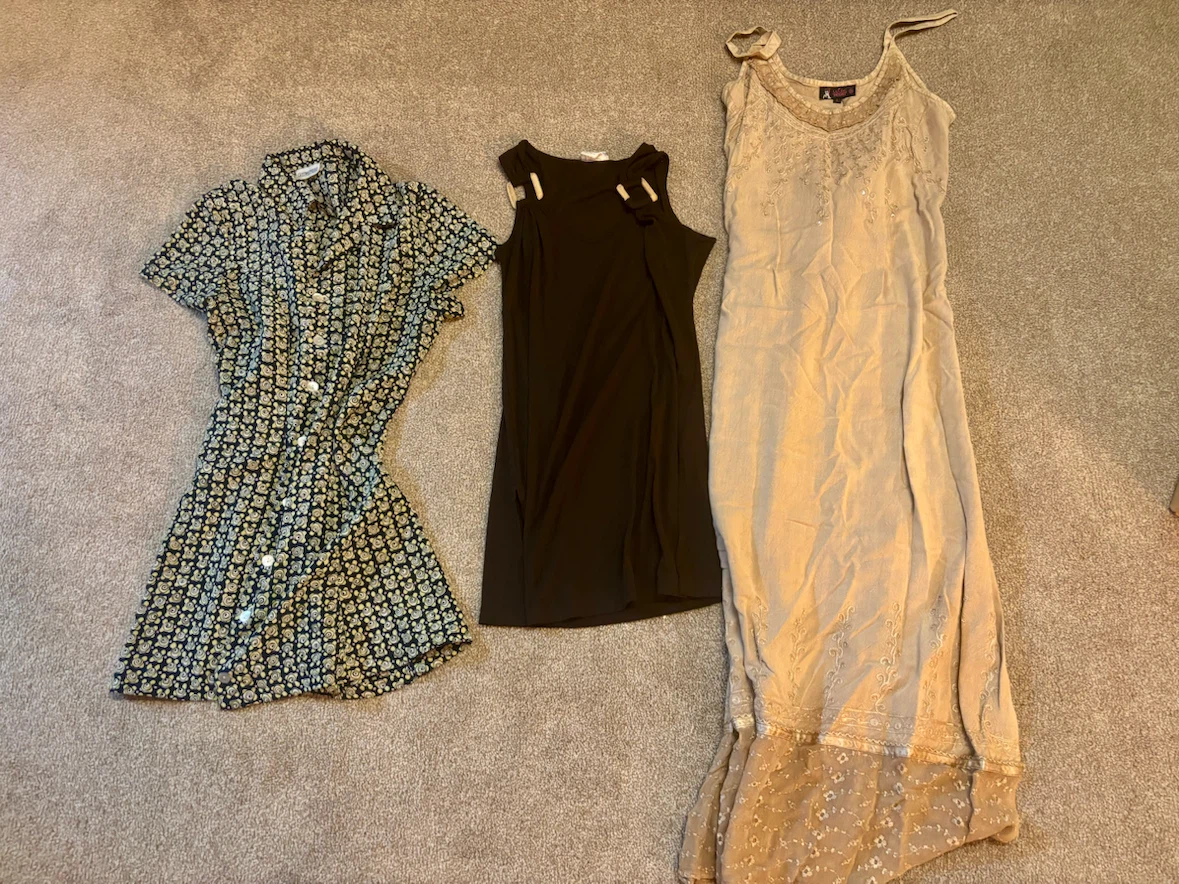 Women’s small dress bag lot - photo 3
