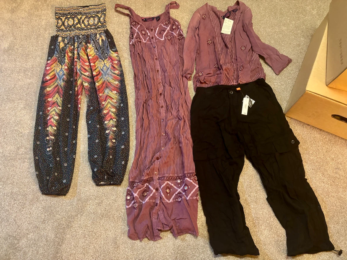 Women’s small dress bag lot - photo 5