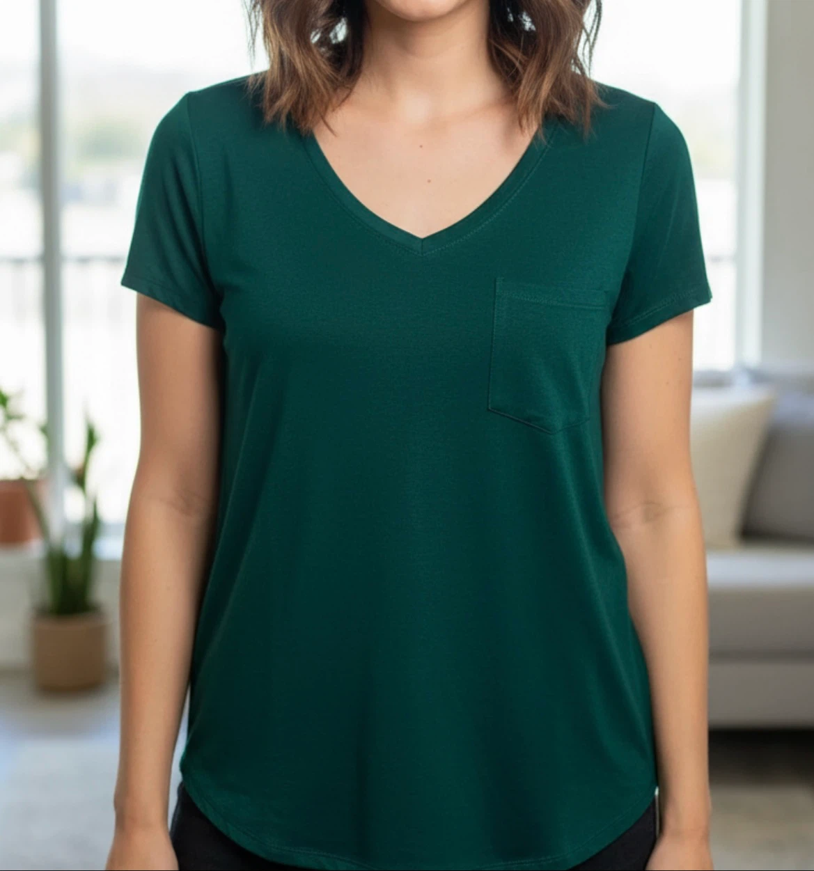 Women's Dark Green T- size s/m/L