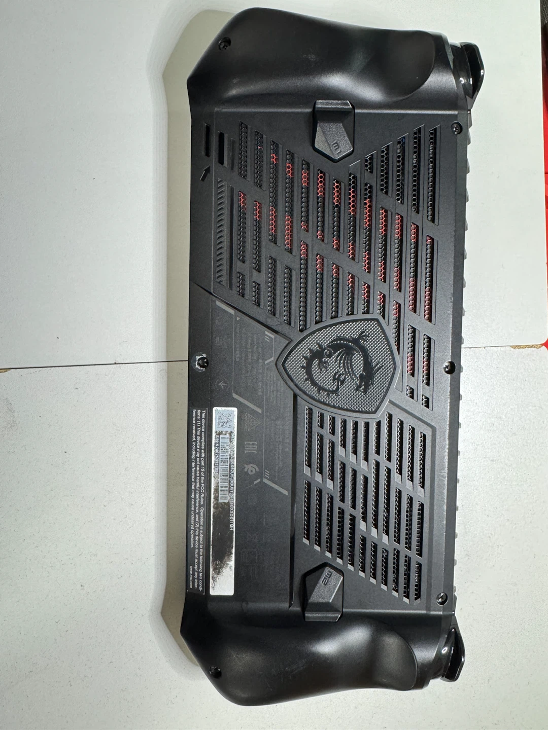 MSI gaming handheld device - photo 2