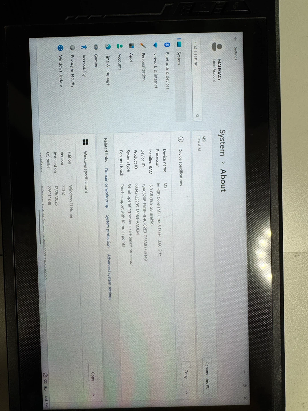 MSI gaming handheld device - photo 4