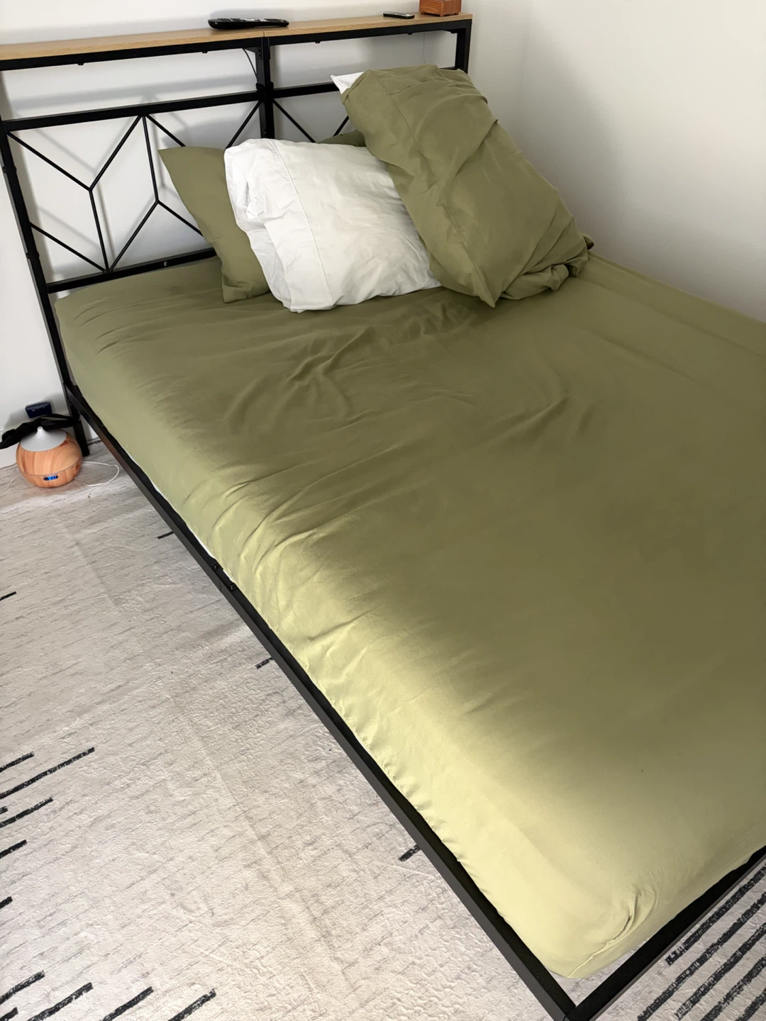 A1 (Full) Mattress with Floating Bed Frame