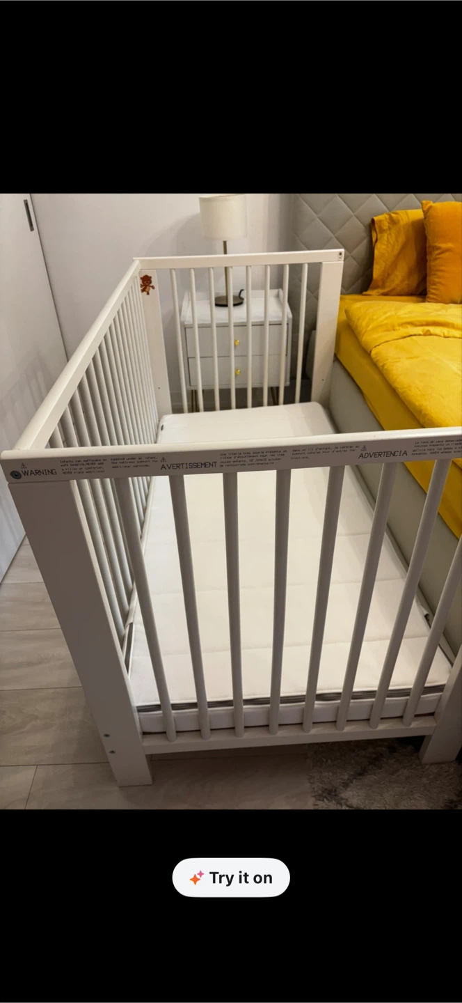 White Baby Crib without Mattress