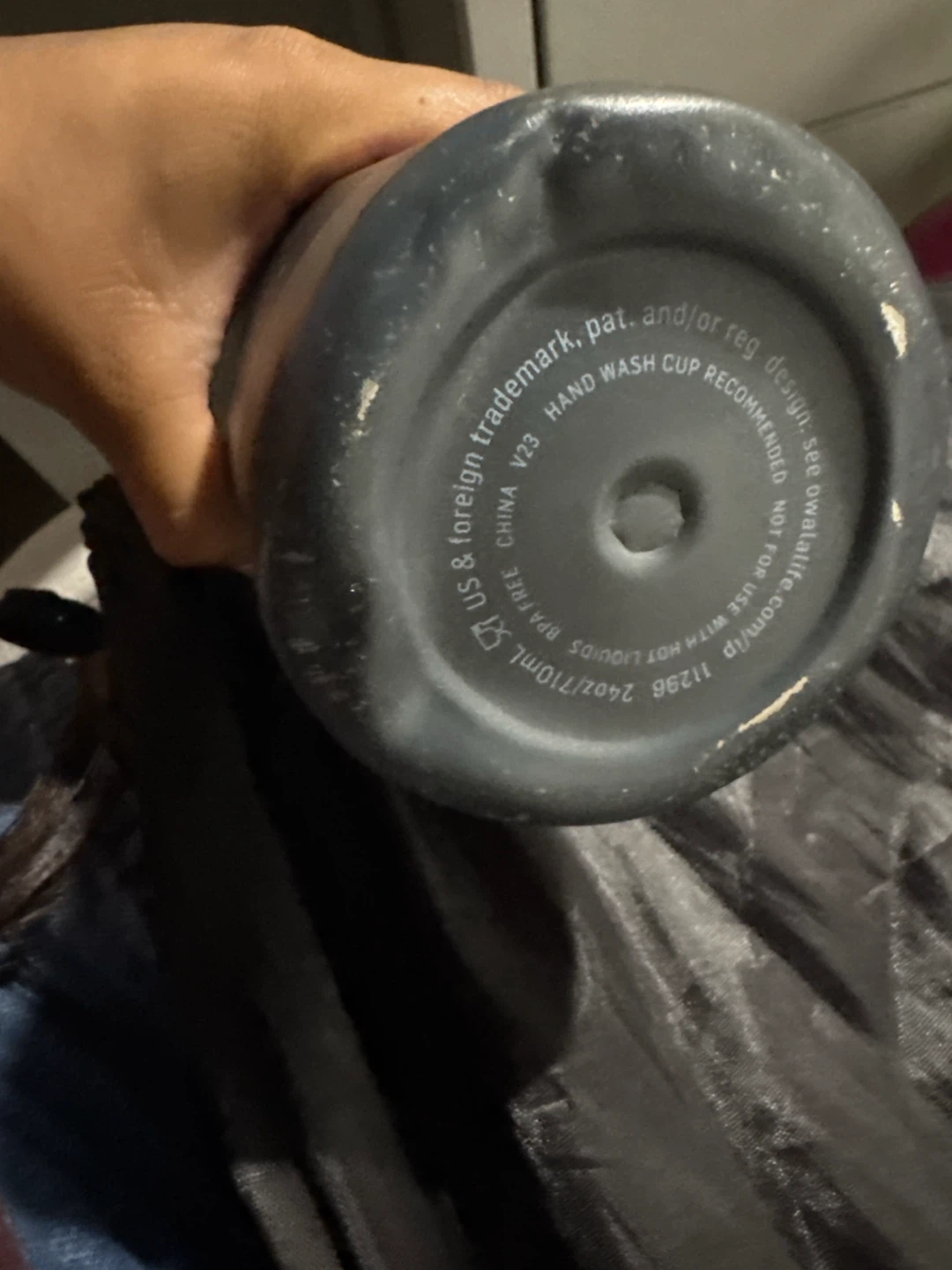 Owala Water Bottle 24 oz - photo 2