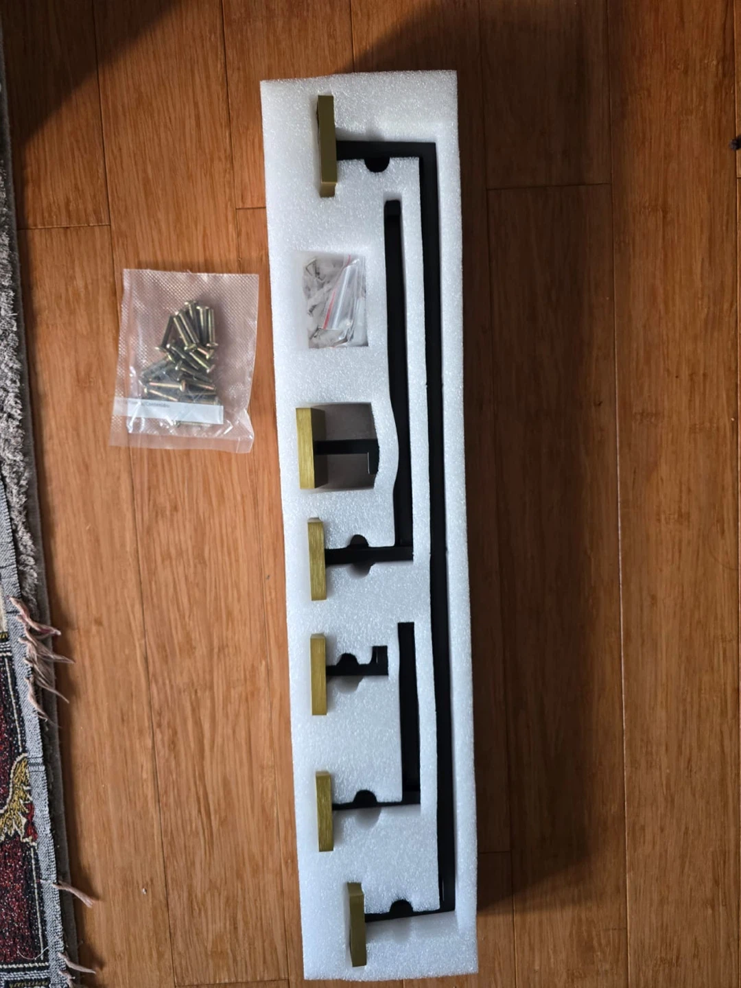 Bathroom hardware set - photo 3