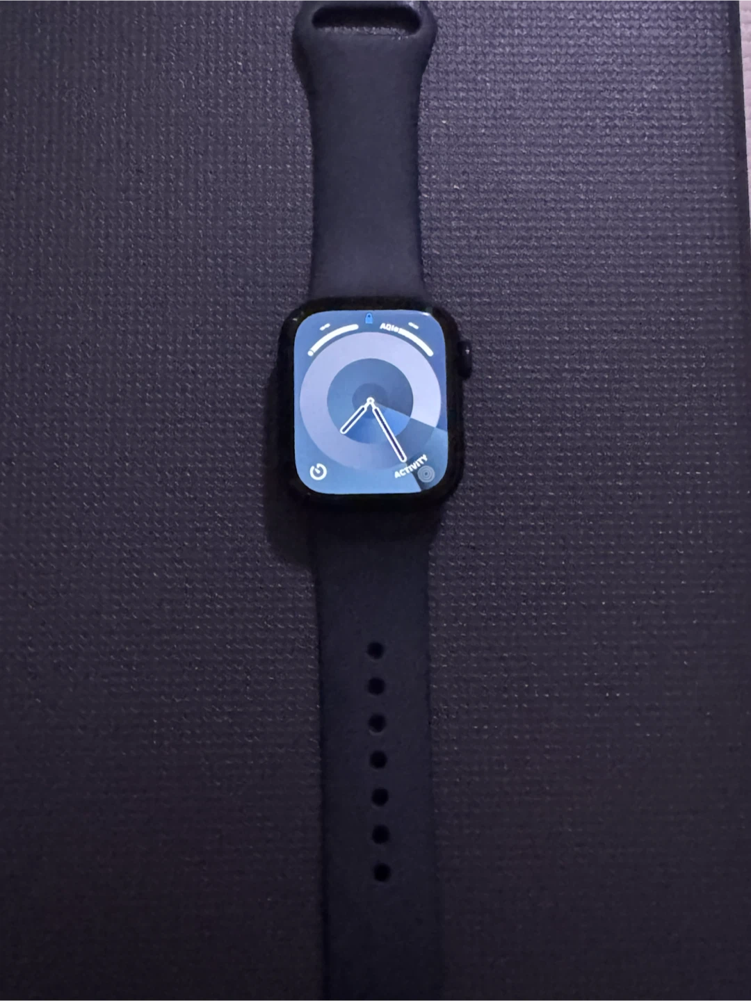 Apple Watch Series 9 (GPS + Cellular) 41mm Aluminum