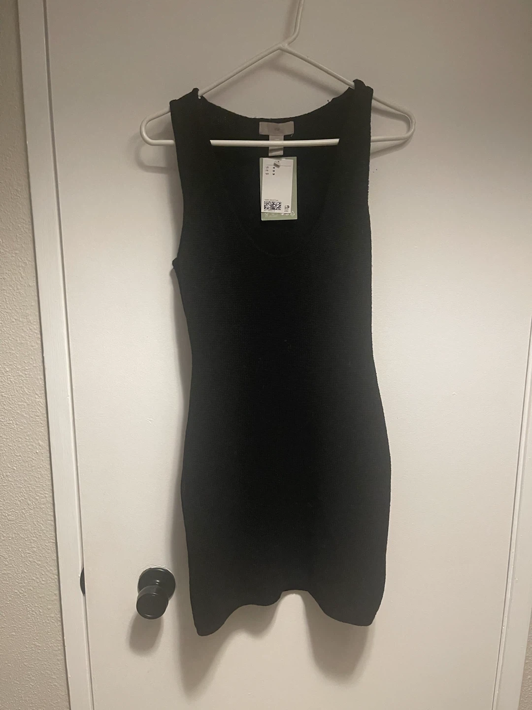 H&M Black Sleeveless Ribbed Dress