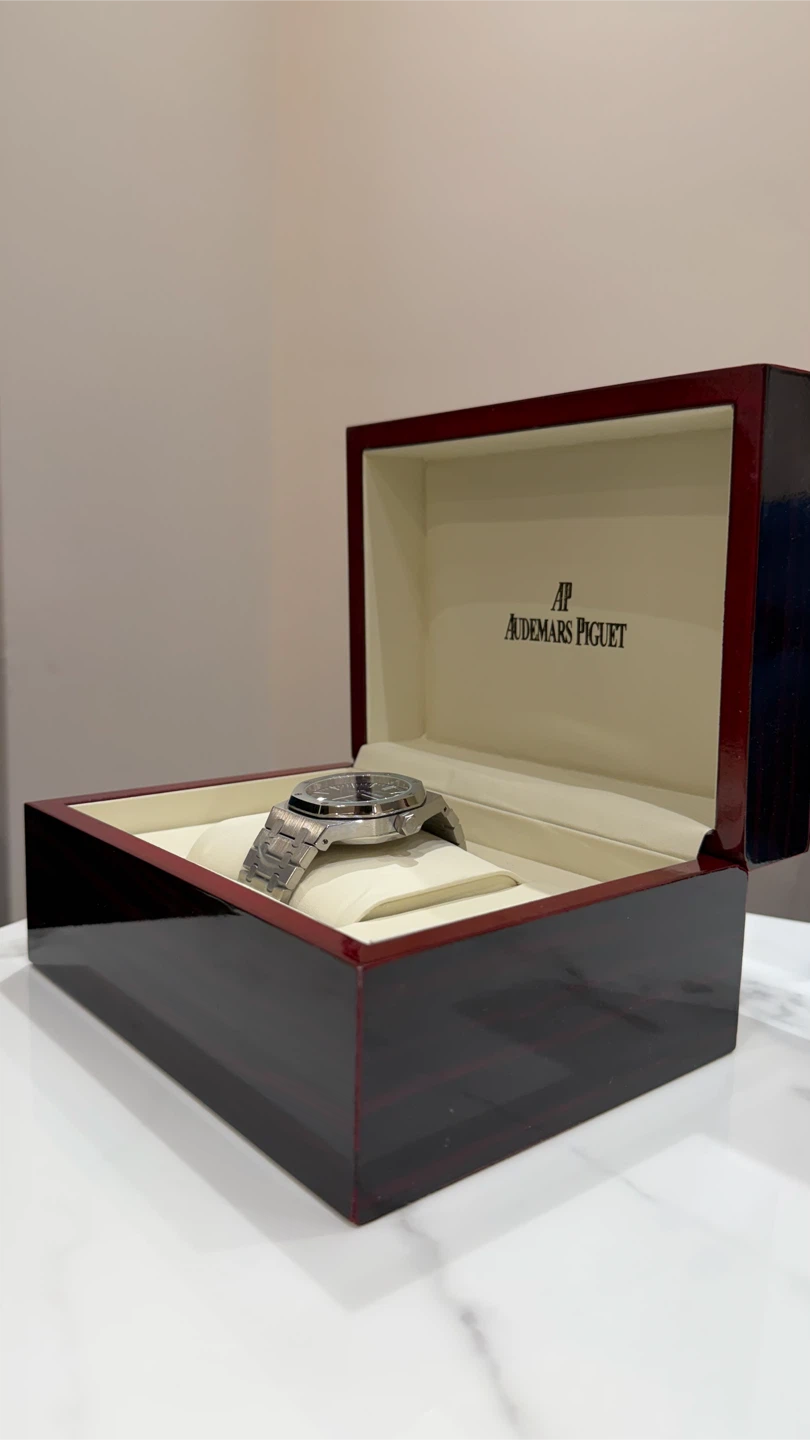 ($299) Audemars Piguet Automatic Watch - photo 4