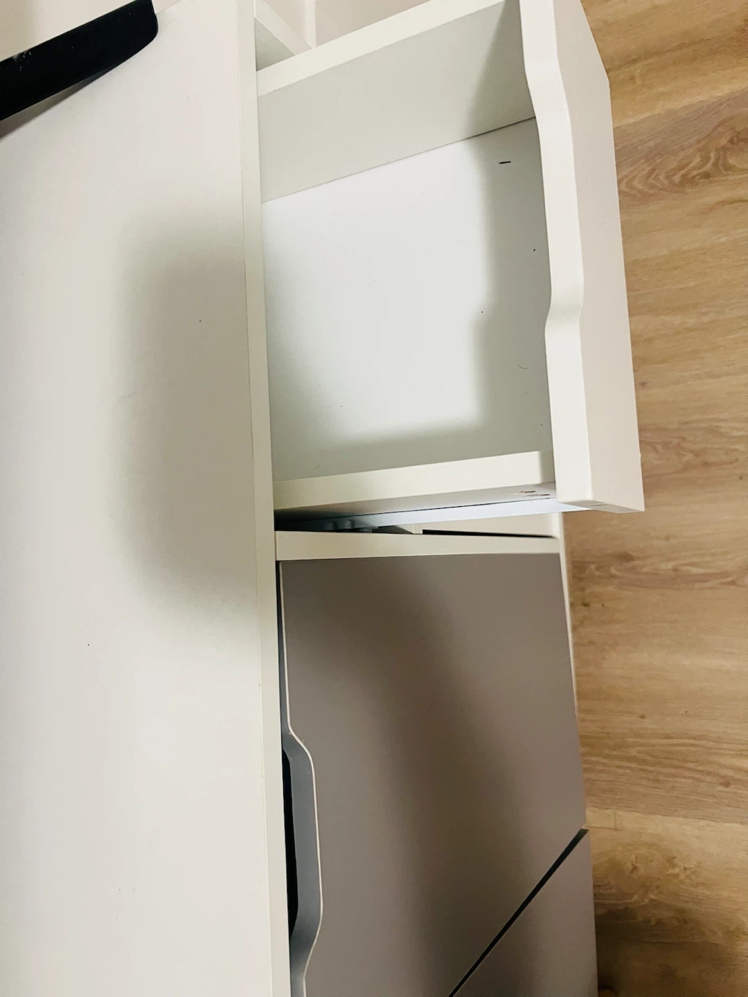 A1 Fire 50inch TV with storage cabinet - photo 3