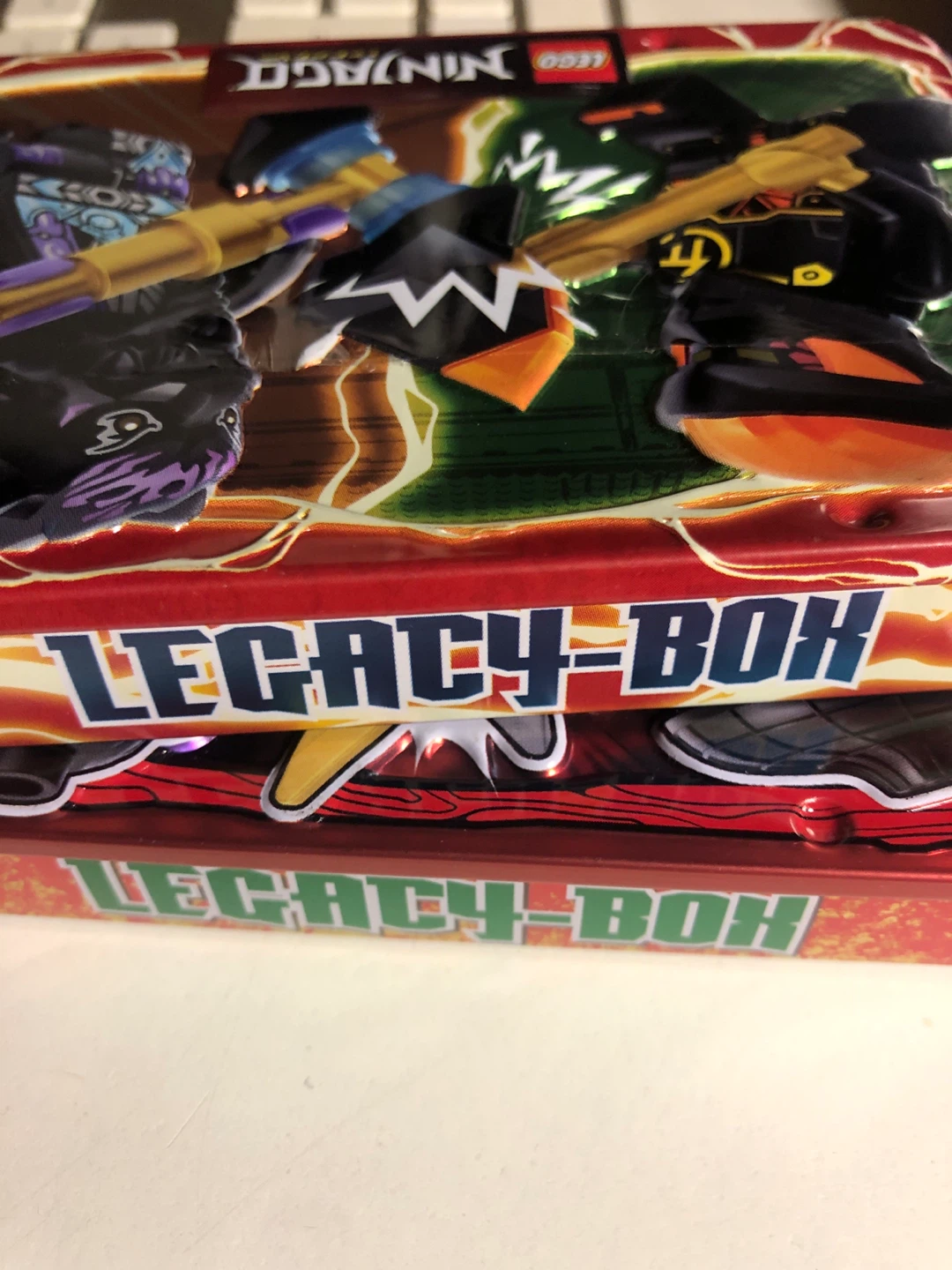 LEGO Ninjago Legacy Tin Box - photo 5