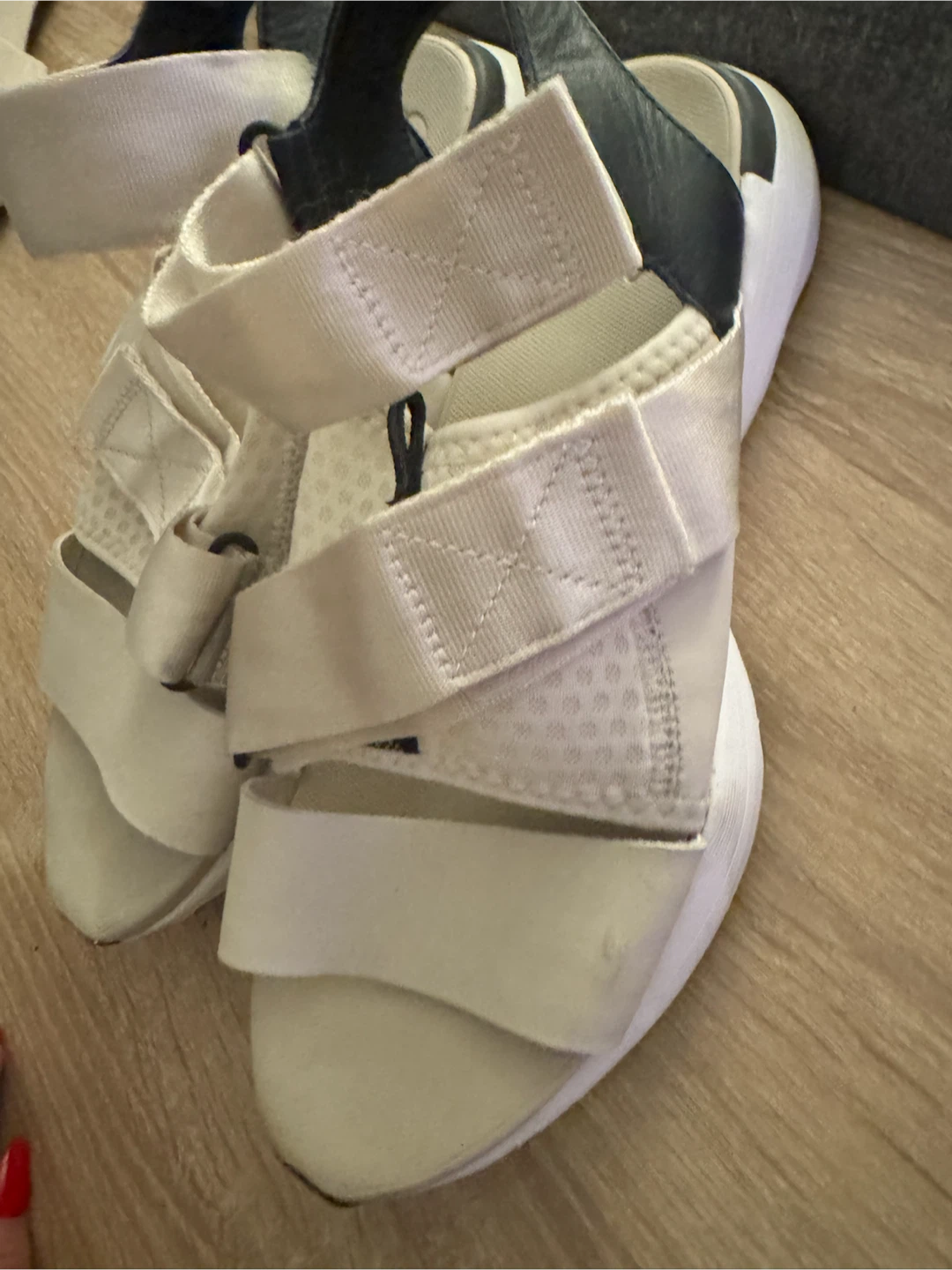 Sorel White & Black Strappy Sandals