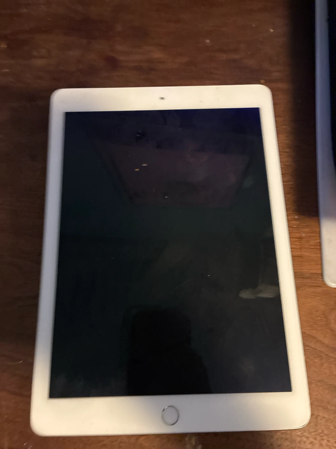 Apple iPad Tablet - photo 2