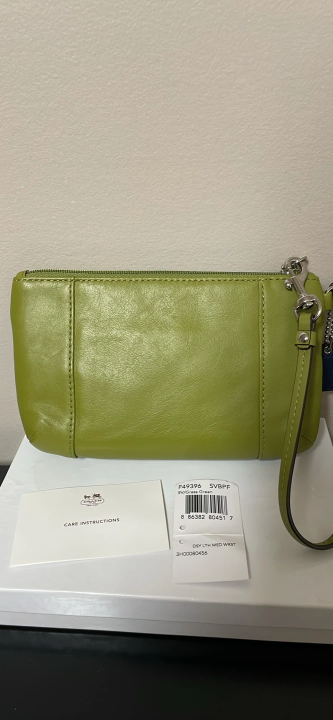 Coach Leather Wristlet - Vibrant Green - photo 3