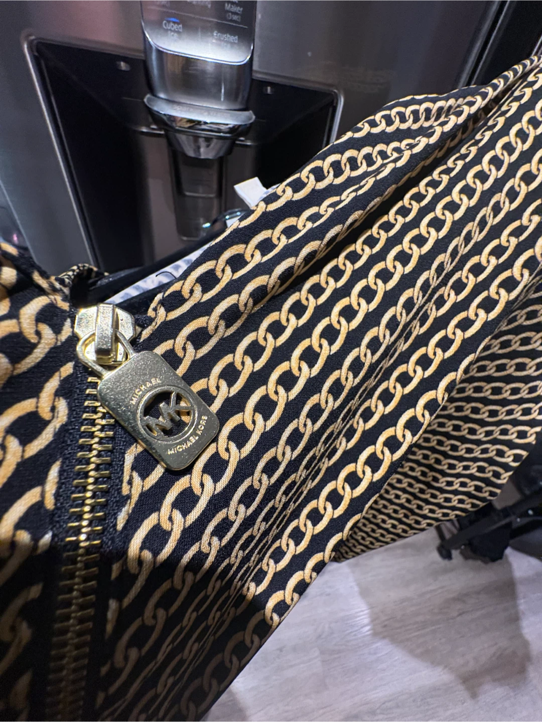 Michael Kors Black & Gold Chain Print Zipper Top 1X - photo 5