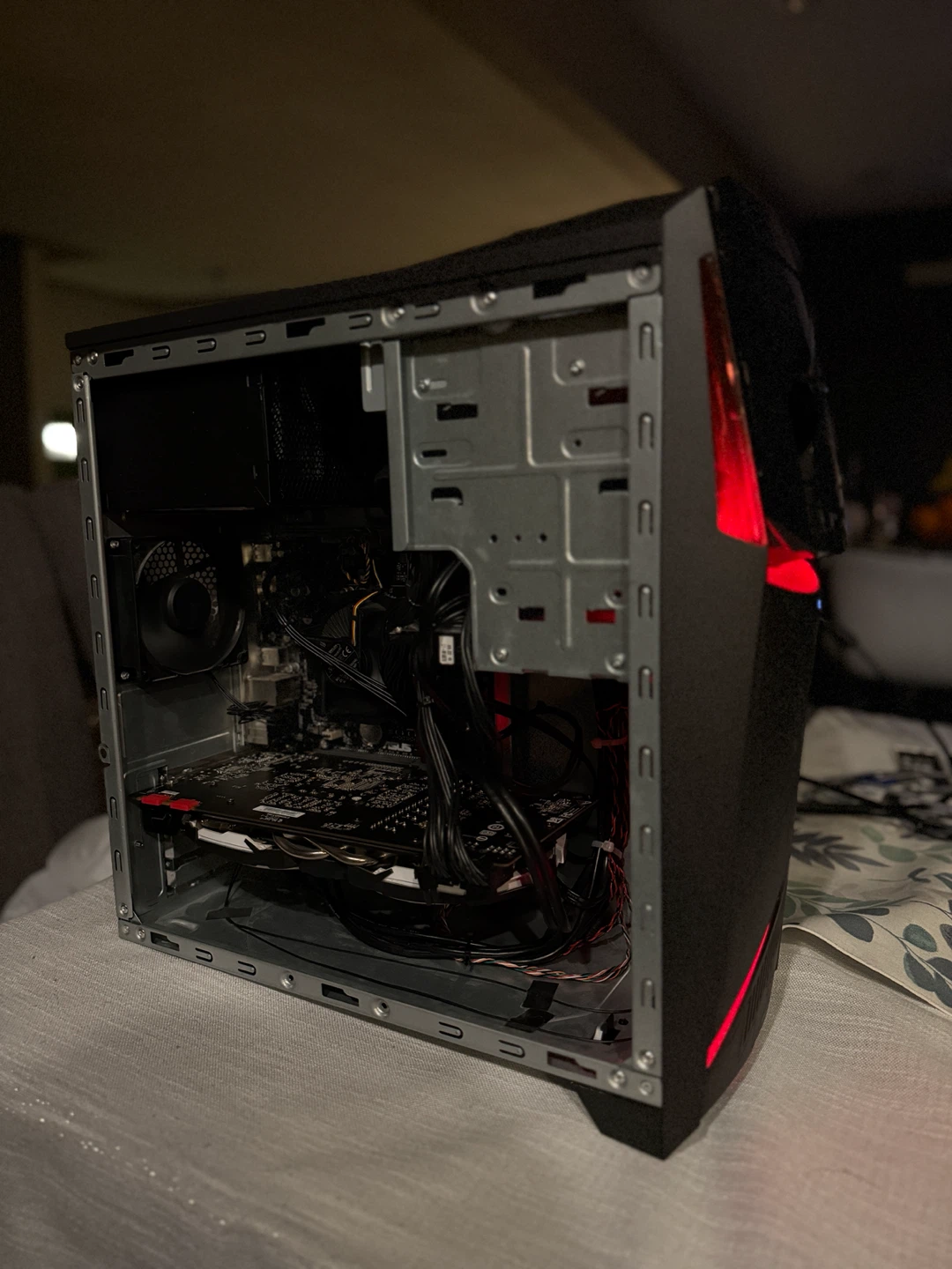 Performance Gaming PC | GTX 1080 - i5 7400 - 16GB - photo 4