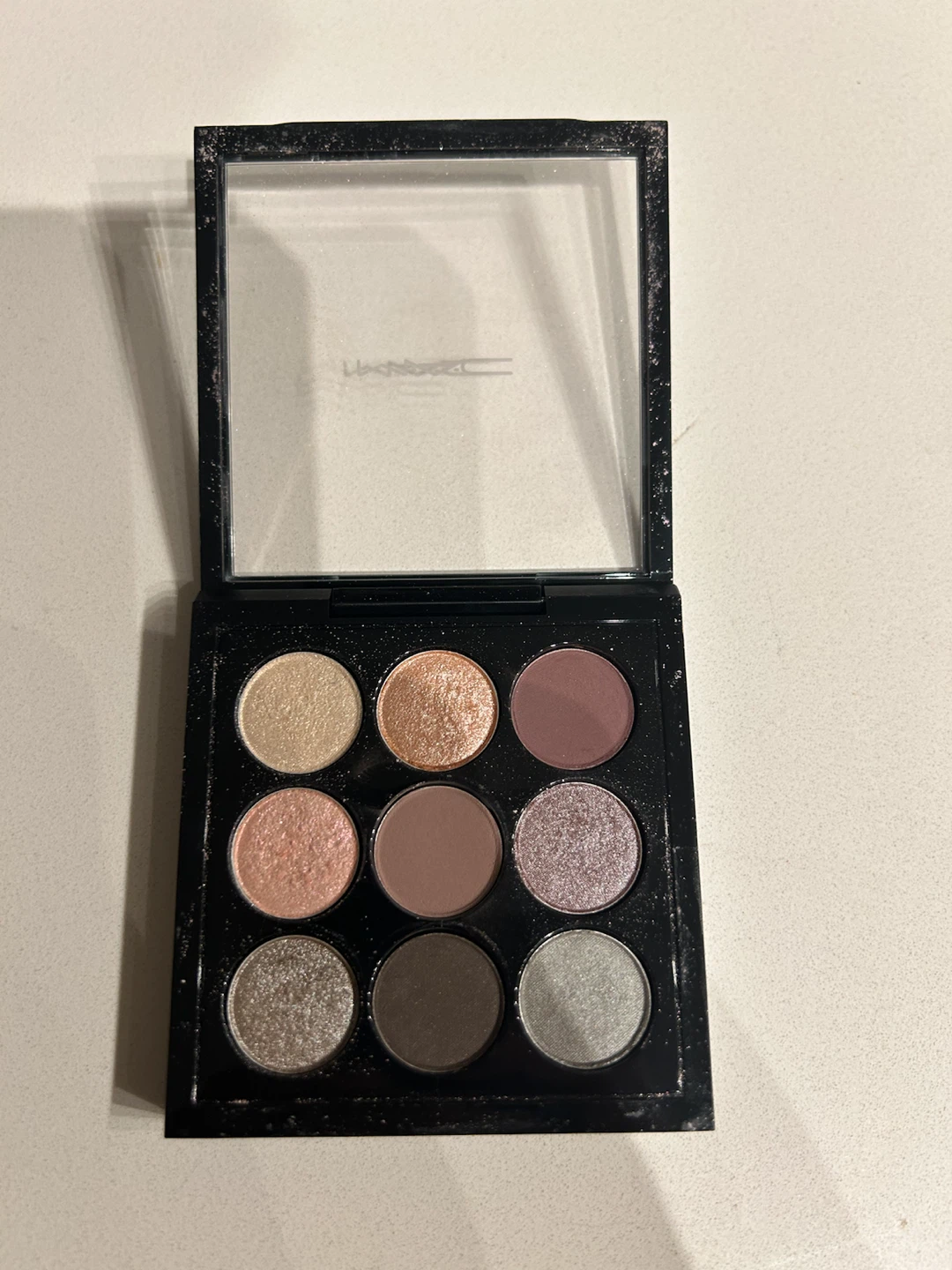 MAC 9-Pan Eyeshadow Palette