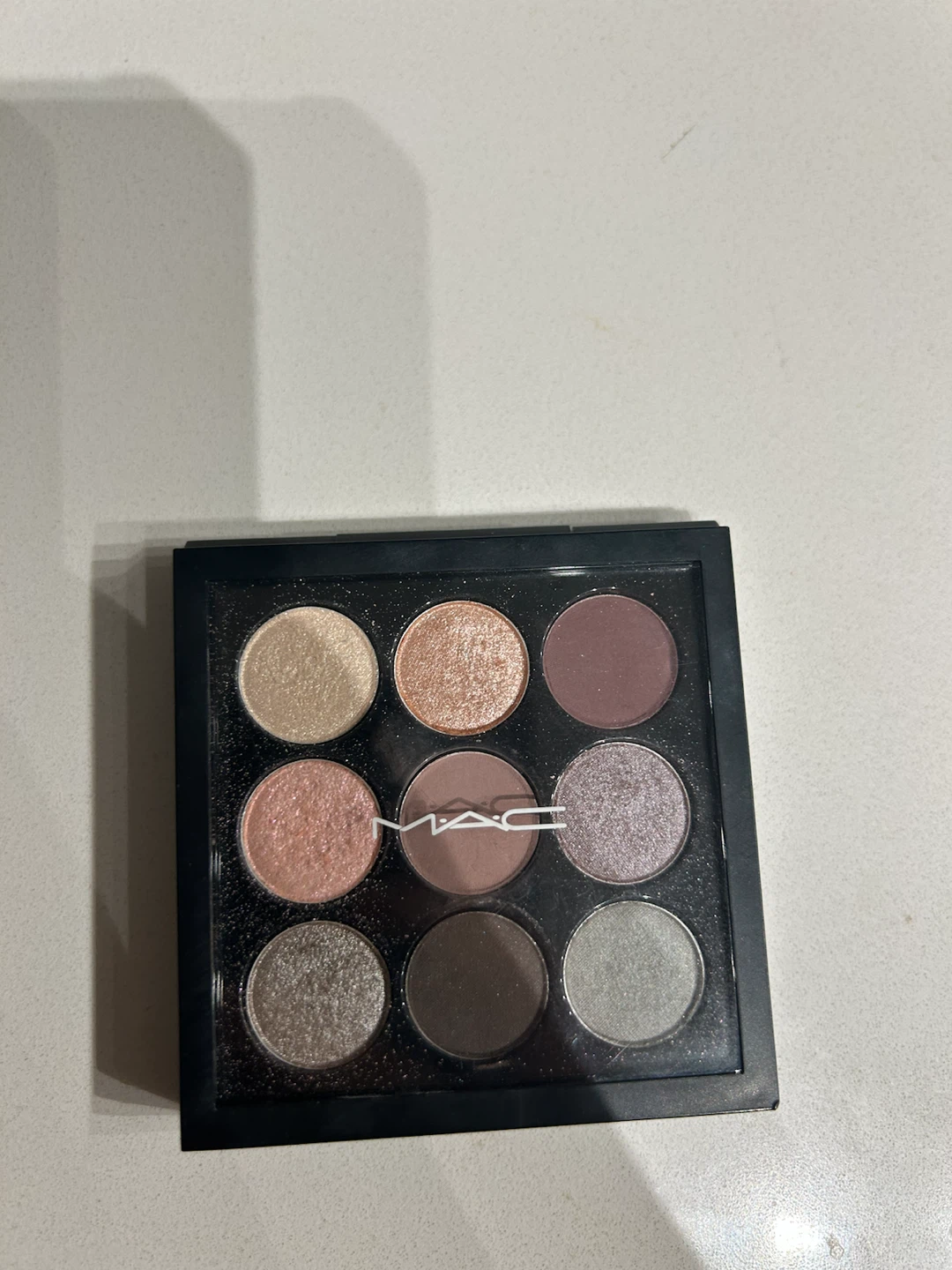 MAC 9-Pan Eyeshadow Palette - photo 2