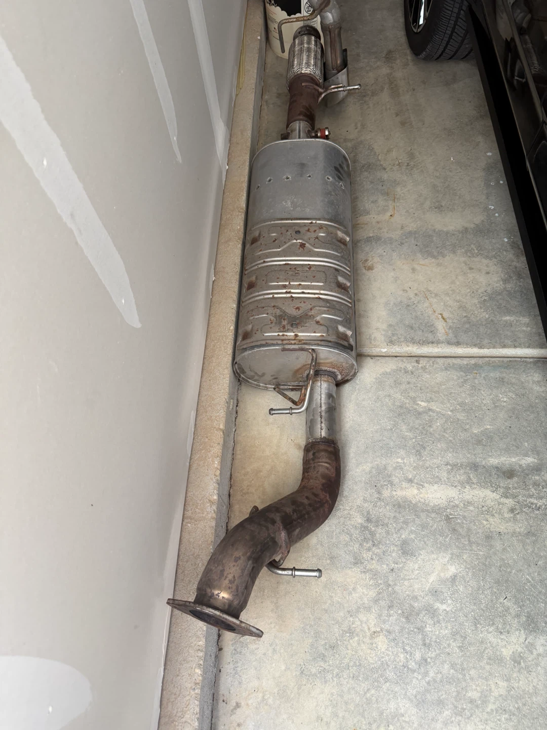 Used Exhaust Muffler Assembly - photo 2