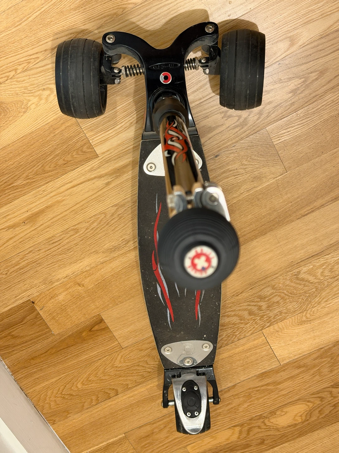 Micro Kickboard Monster Scooter - photo 2