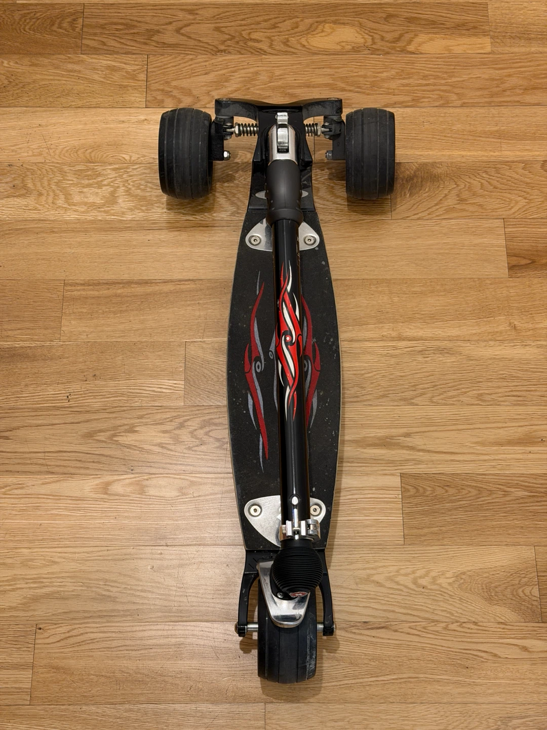 Micro Kickboard Monster Scooter - photo 3