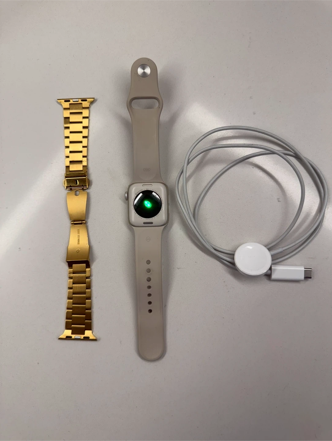 Apple Watch SE (2nd Generation) - photo 2