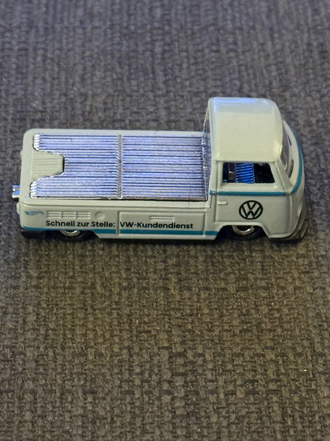 Hot Wheels VW Service Truck - photo 3