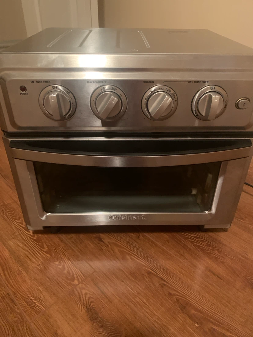 Cuisinart Toaster Oven 10$