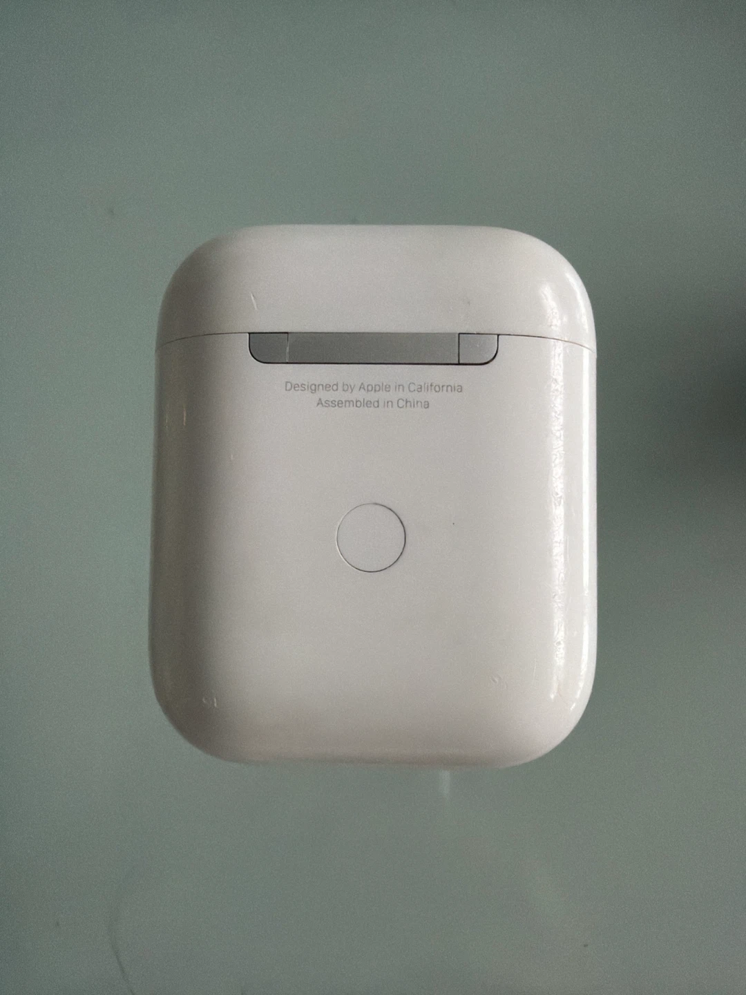 Apple AirPods 2nd Generation - photo 2
