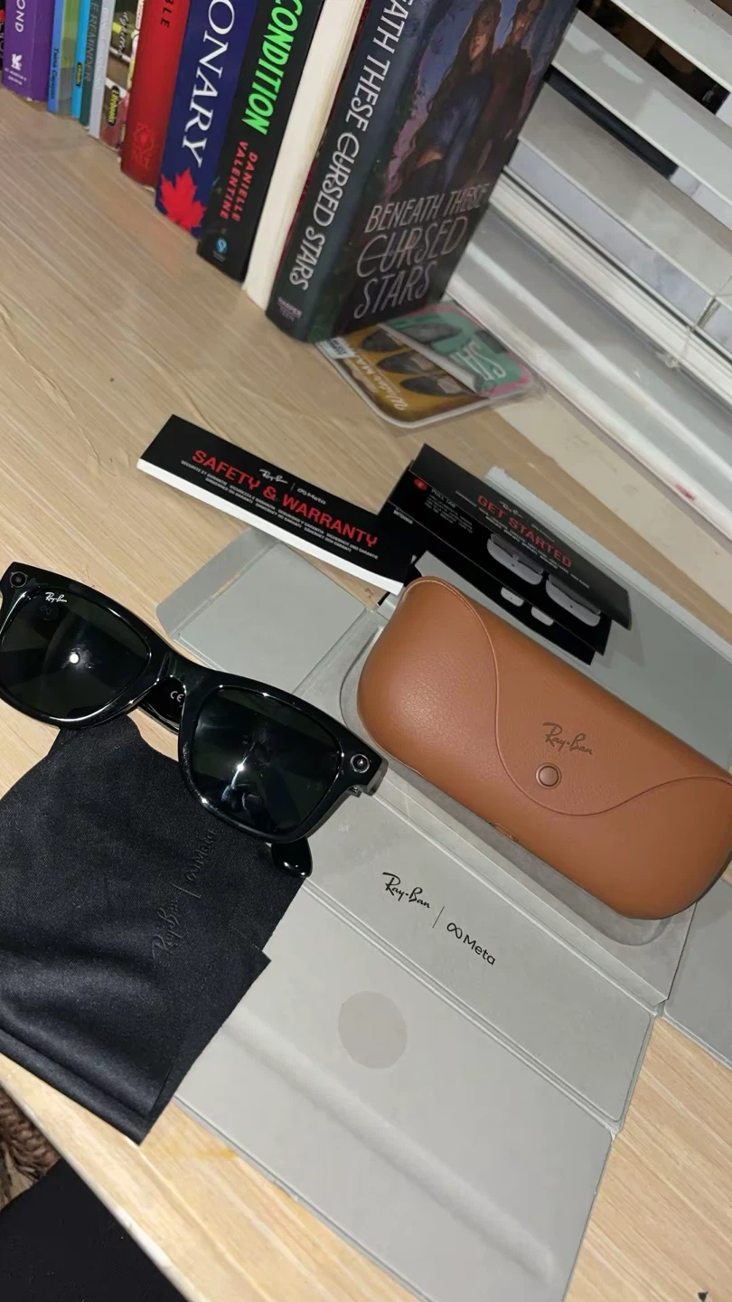 Ray-Ban Stories Wayfarer Sunglasses - photo 5