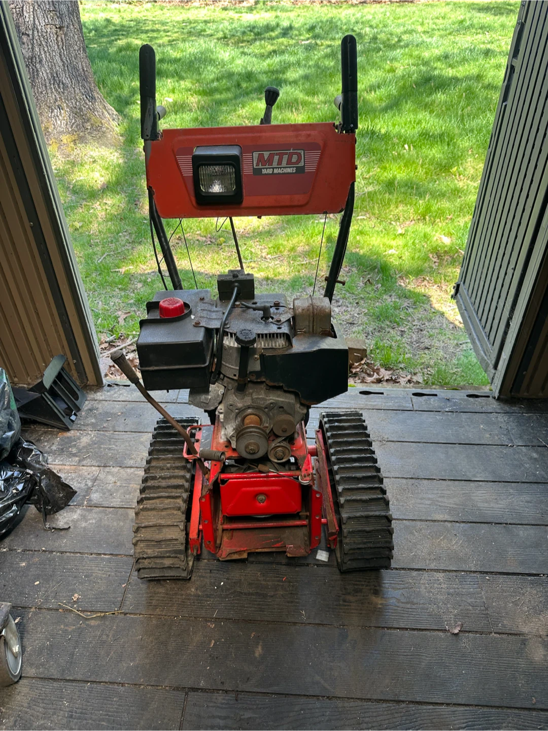 MTD Yard Machines Snow Blower 8 HP