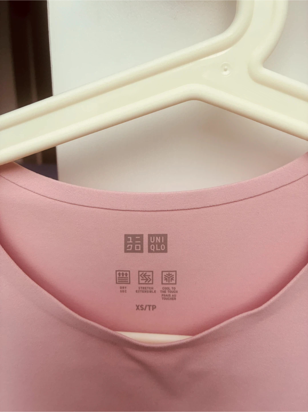UNIQLO Pink Short Sleeve T-Shirt XS