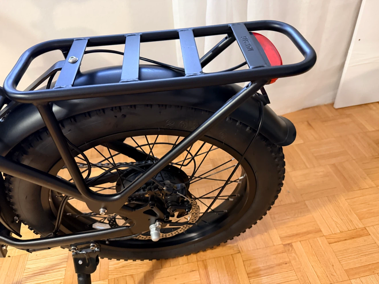 LIKE NEW: urlife E20 E-Bike – Used Only 2 Days! - photo 3