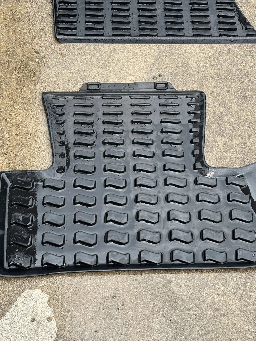 Q5- Audi 2016 Set of 4 All-Weather Floor Mats OEM - photo 2