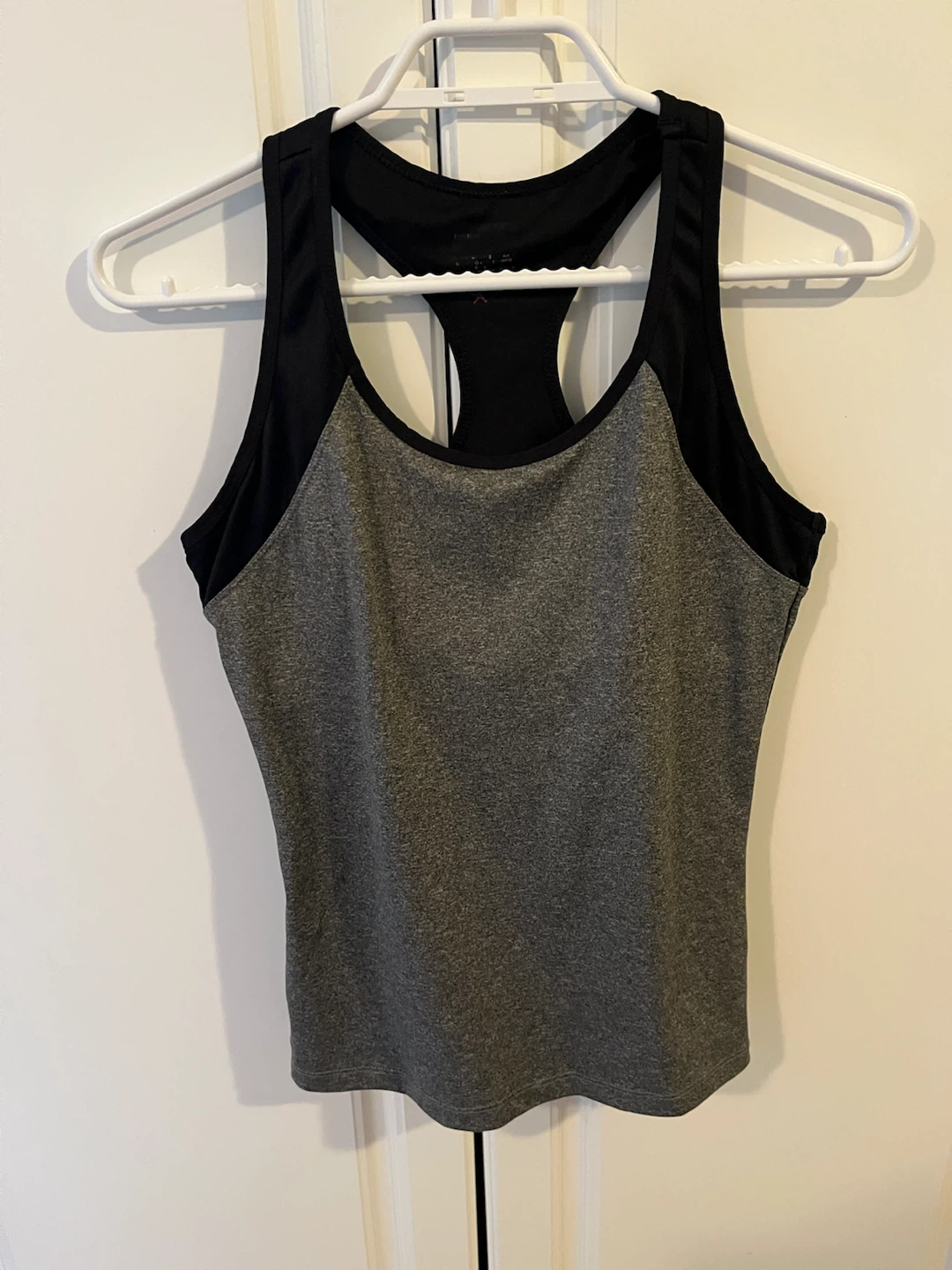3 Women Shirts Activewear Tank Tops Sports Stretch S/M - photo 2