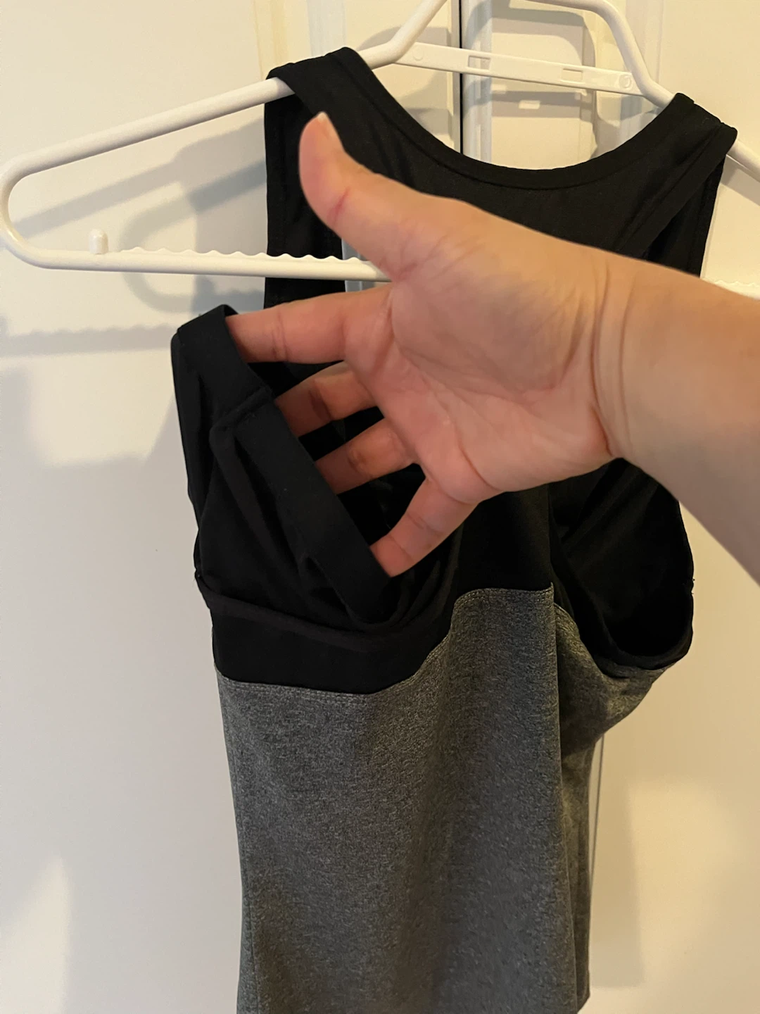 3 Women Shirts Activewear Tank Tops Sports Stretch S/M - photo 4