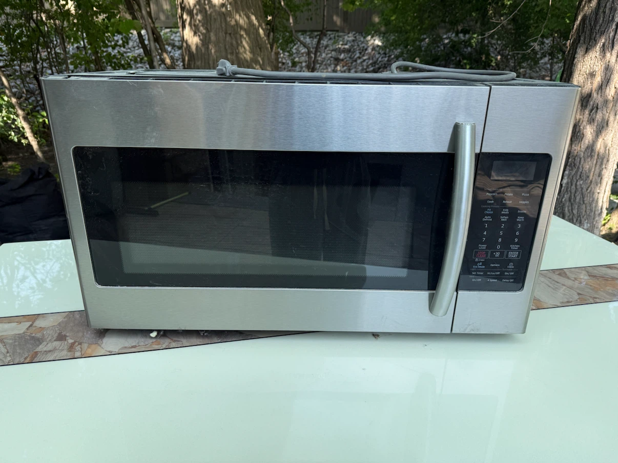 Samsung Stainless Steel Microwave ME18H704SFS