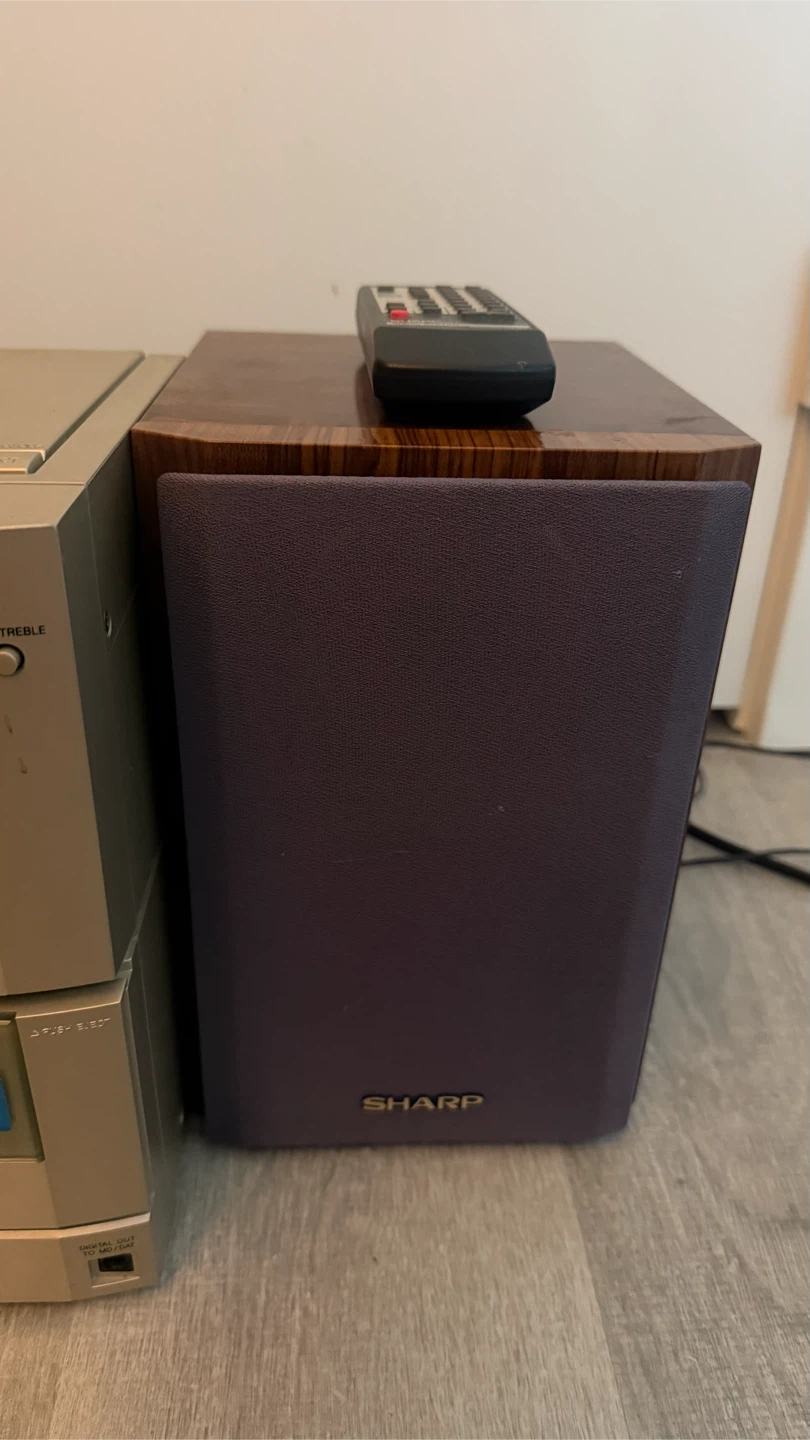 Sharp XL-570 Stereo System - photo 5