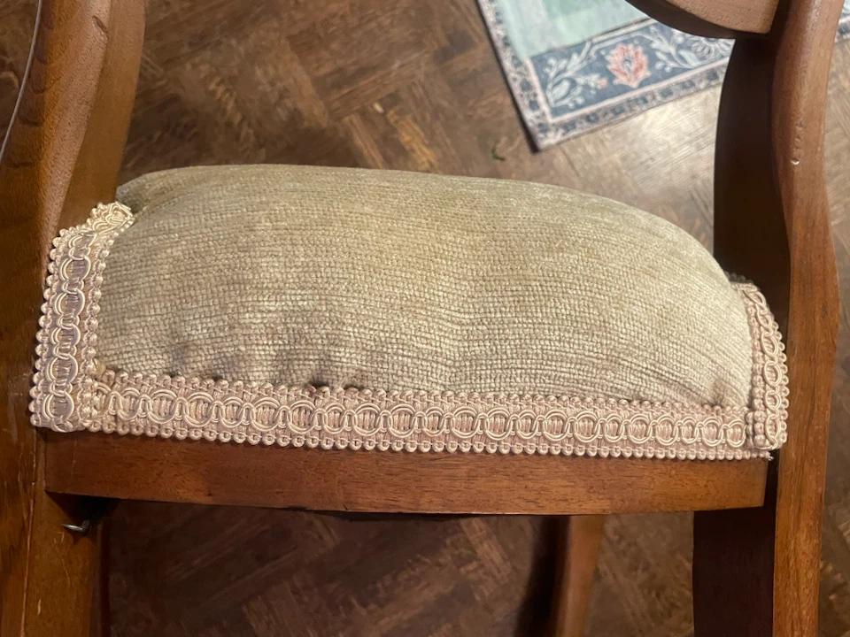 Vintage Thornton Smith Upholstered Accent Chair - photo 3