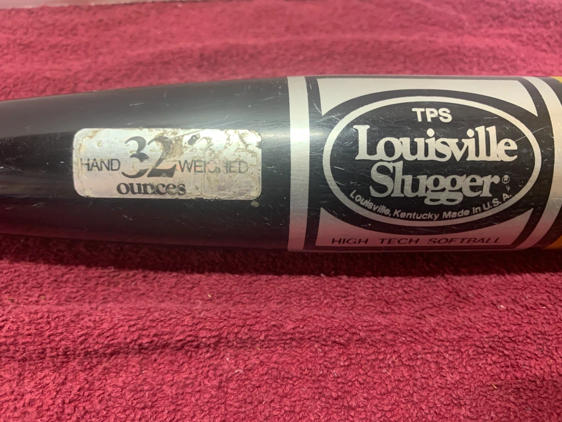 SOFTBALL BATS AND BAG - photo 4