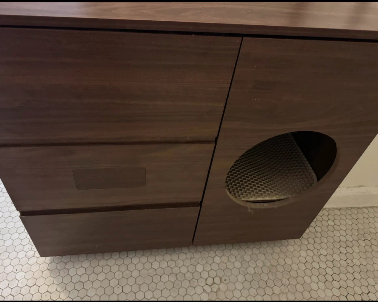 Automatic Cat Litter Box and Enclosure Cabinet - photo 2